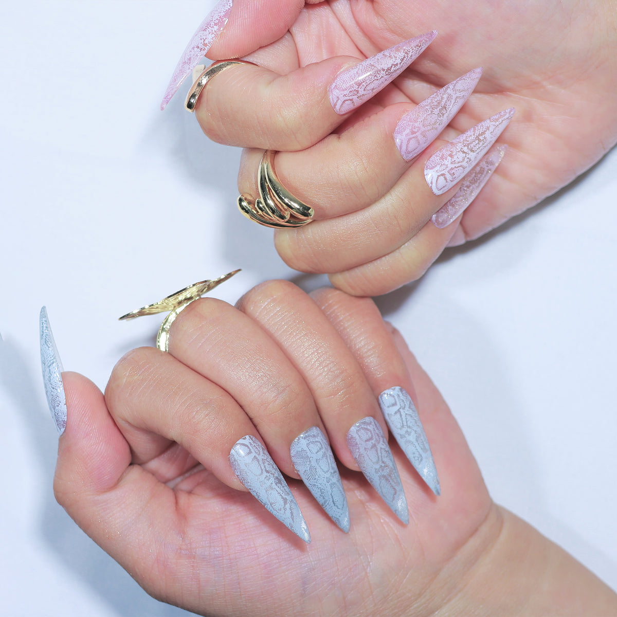 Twin Aura long stiletto press-on nails, gold and silver dual-tone – Briluxe (view 4)