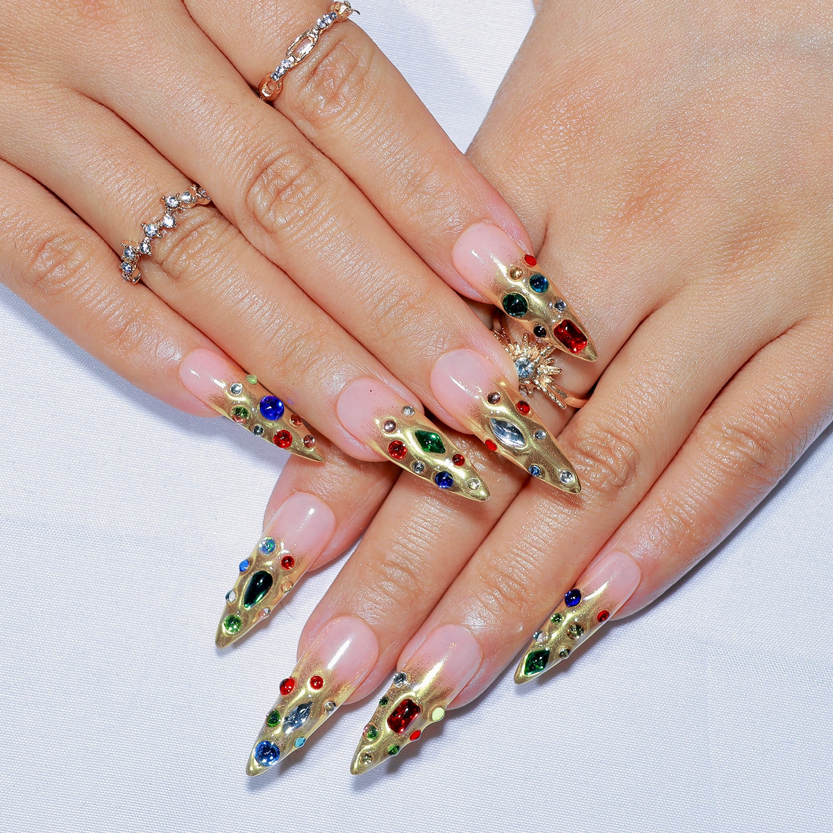 Gilded Chaos press-on nails on hand – Briluxe