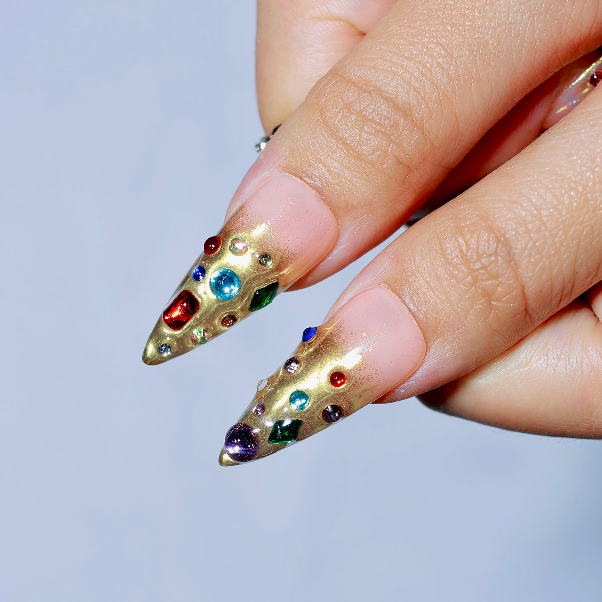 Gilded Chaos long stiletto press-on nails, gold with multicolour gemstones – Briluxe (view 5)